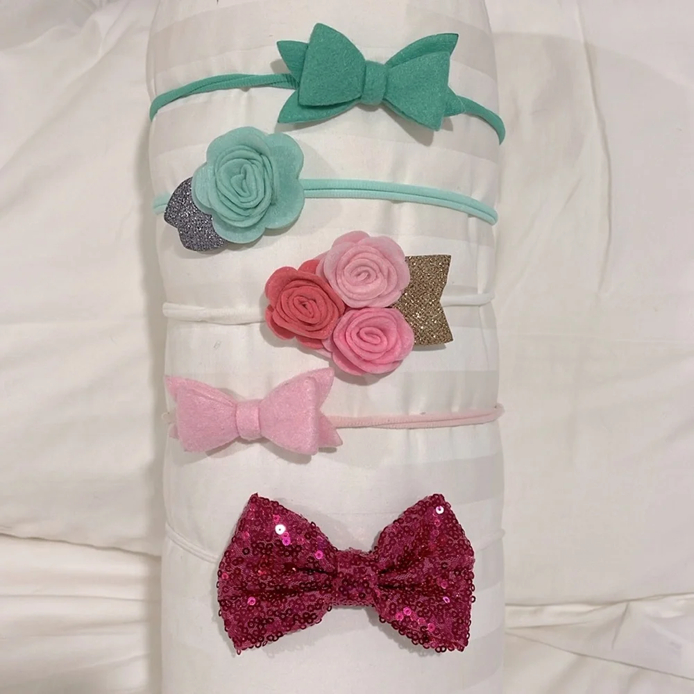 SET OF 4 SOFT FELTED FLOWERS & BOWS + 1 BONUS FUCHSIA BOW SEQUINS HEADBANDS OSFM